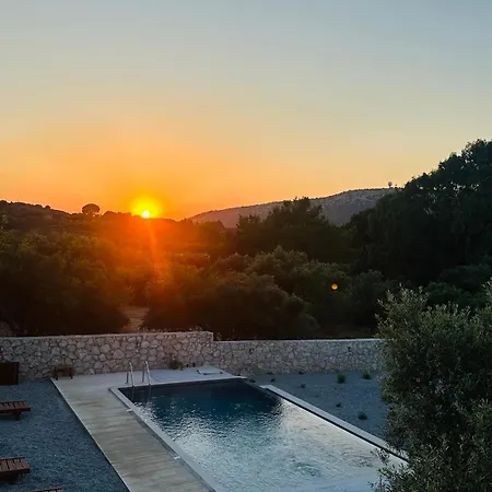 Villa Olive Garden Kremastí