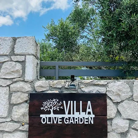 Villa Olive Garden *