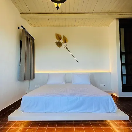 Olive Garden Villa *