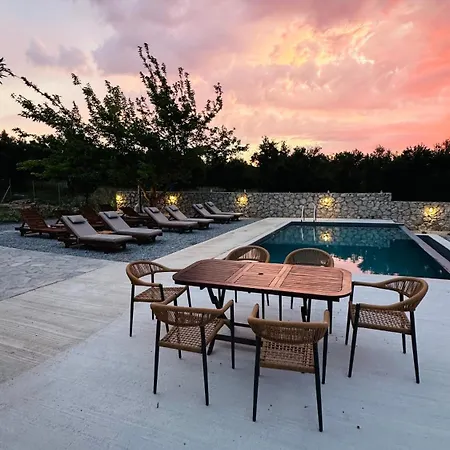 Olive Garden Villa